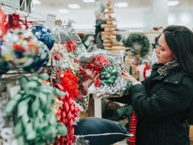 Protect your data before holiday shopping scams strike