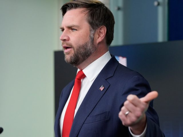 WATCH LIVE: JD Vance speaks to troops in Kentucky before Thanksgiving