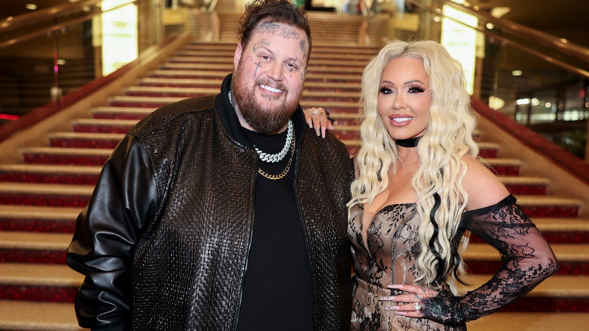 Jelly Roll and wife remain faithful during difficult journey to get pregnant: 'We put it in God's hands'  at george magazine