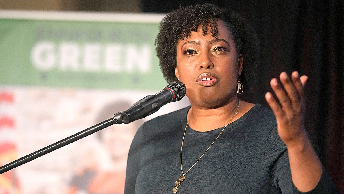 Dems fine firing troops over Biden’s vax order but furious over Trump ‘treason’ talk, GOP vet says at george magazine