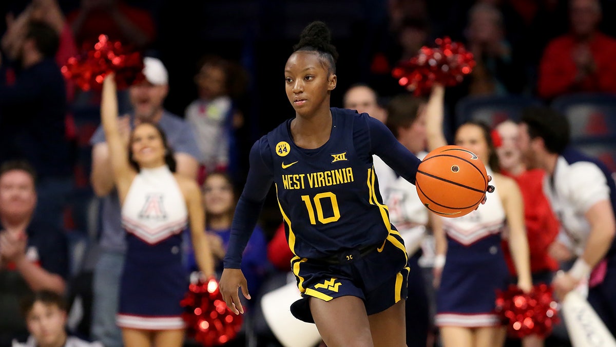 West Virginia women's basketball pulls off wild upset despite losing more than half the team to ejections at george magazine