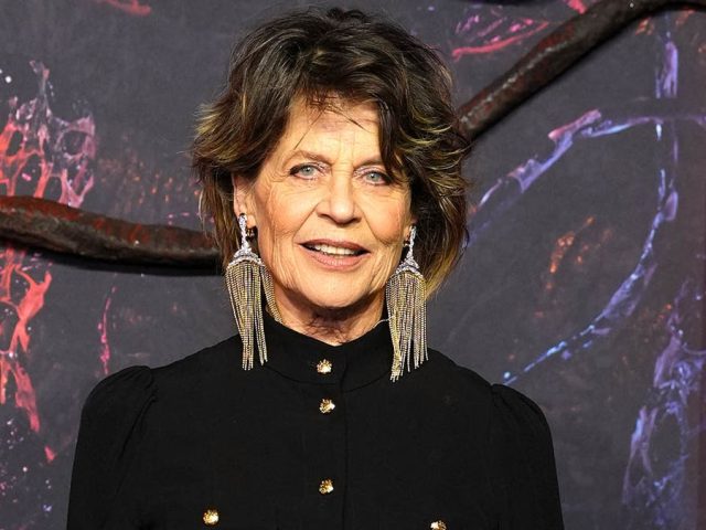 ‘Terminator’ star Linda Hamilton says ‘this is the face that I’ve earned’ as she refuses to chase youth