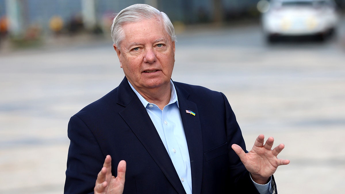 Republicans turn their attention to bashing Obamacare as shutdown enters day 39  at george magazine