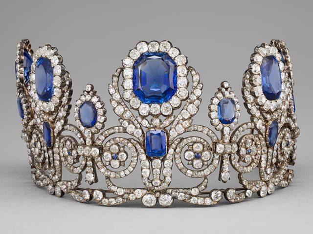 Louvre heist in broad daylight amid apparent security lapses puts global museums on alert