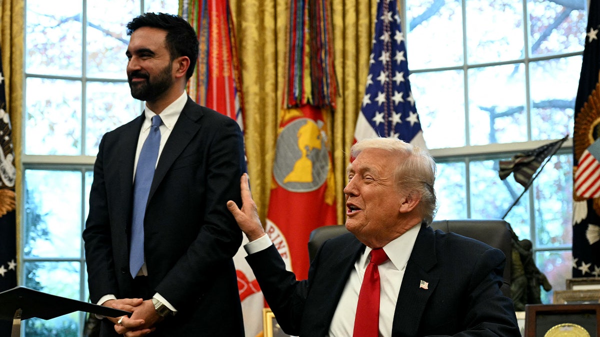 ‘Just say yes’: Trump cuts in as NYC mayor-elect Mamdani dodges on calling him a ‘fascist’ at Oval Office  at george magazine