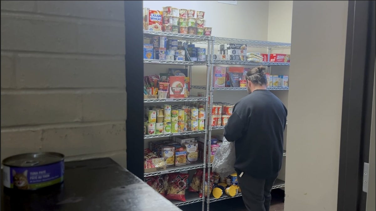 ‘It’s scary’: SNAP recipients brace for fallout as benefits vanish during shutdown  at george magazine