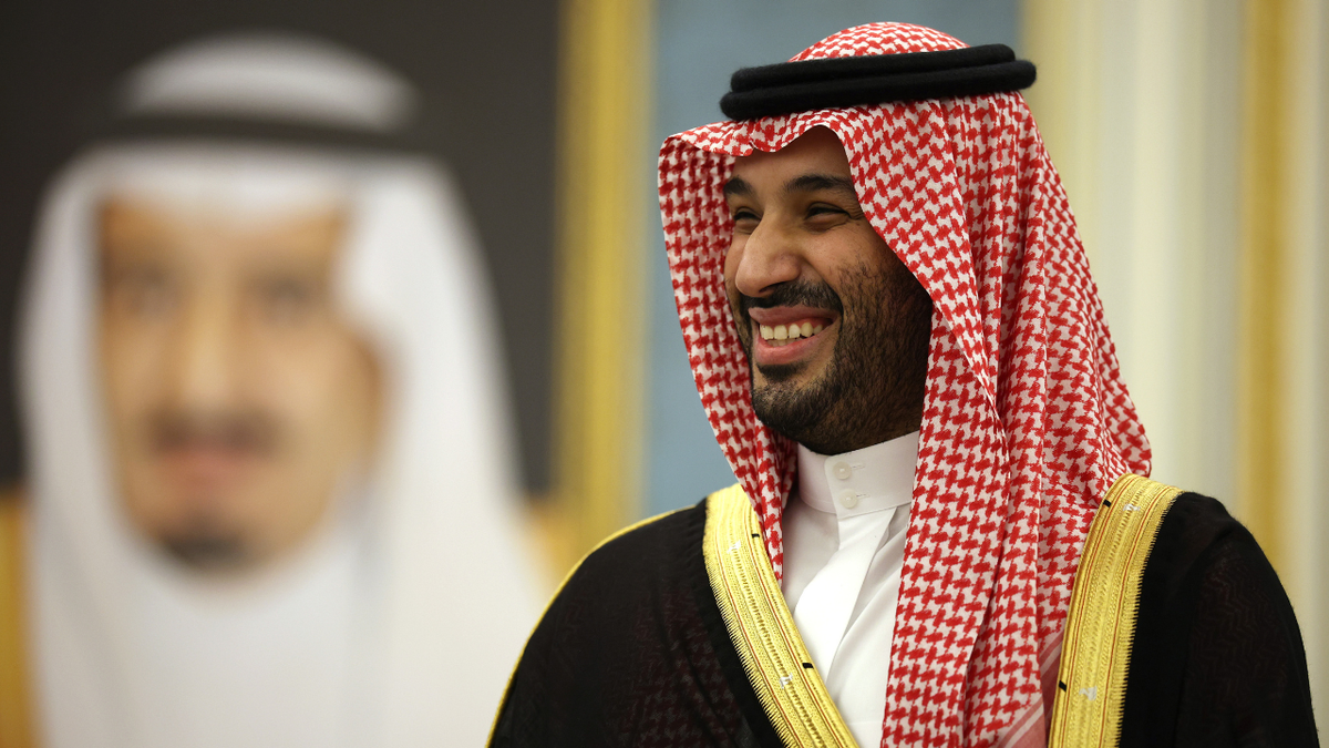 Trump set to host Saudi Arabia's powerful crown prince at the White House this week  at george magazine