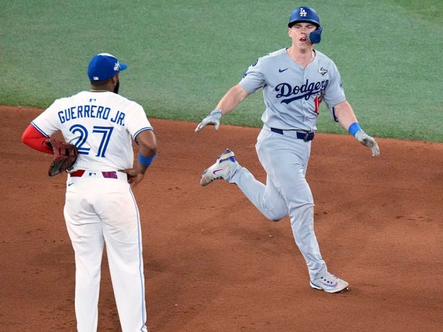 Tears pour down Blue Jays star’s face after crushing Game 7 loss