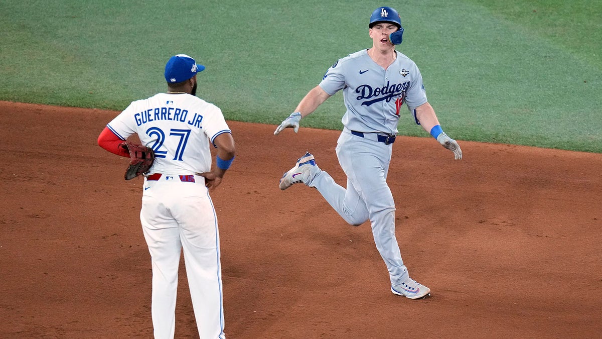 Tears pour down Blue Jays star's face after crushing Game 7 loss  at george magazine