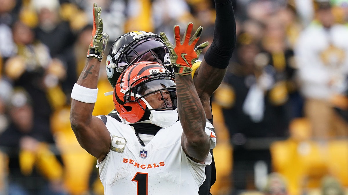 Steelers' Mike Tomlin weighs in on Jalen Ramsey’s ejection after spitting incident with Ja’Marr Chase at george magazine