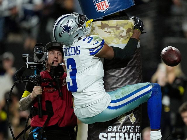 Cowboys star’s big performance in win leaves Jerry Jones impressed: ‘A ballet’