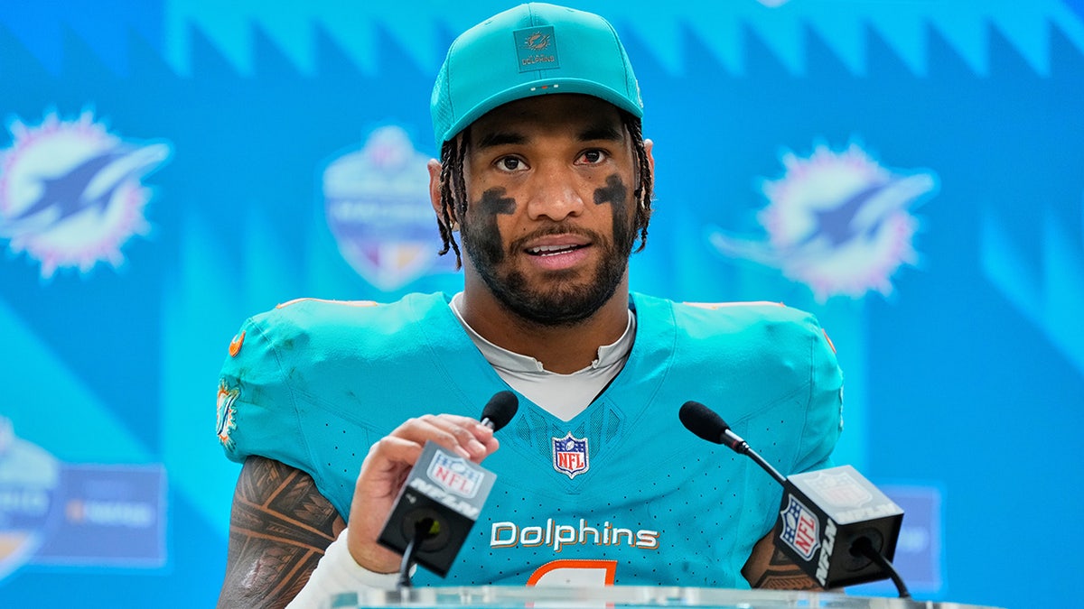 Dolphins star pitches Jerusalem for possible NFL international game at george magazine