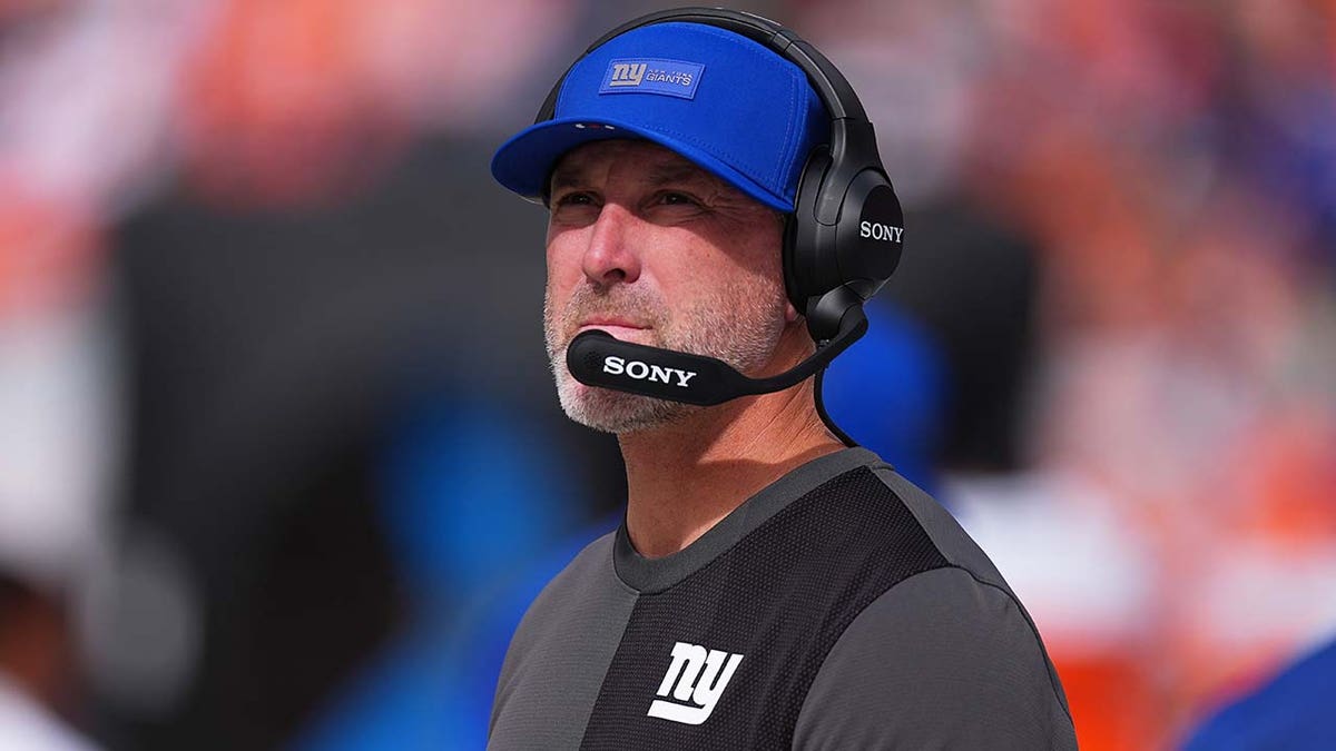 Giants fire defensive coordinator Shane Bowen as season spirals: reports  at george magazine
