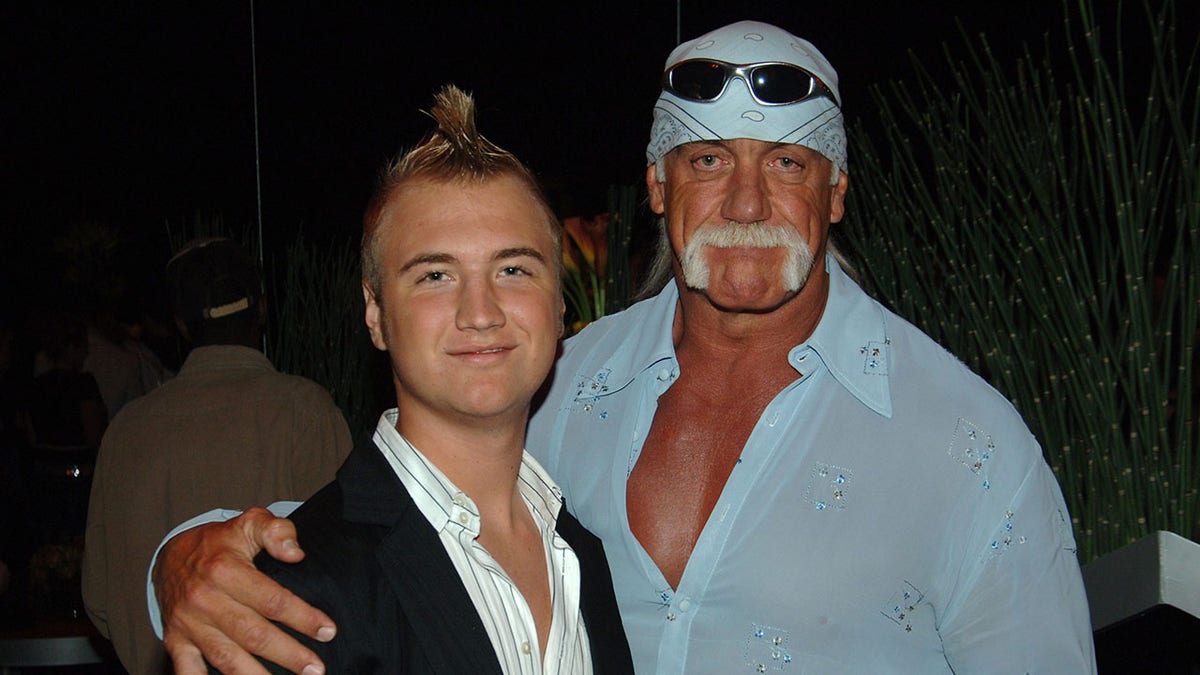 Hulk Hogan's son teases wrestling career after snapping selfie outside ring: 'You never know'  at george magazine