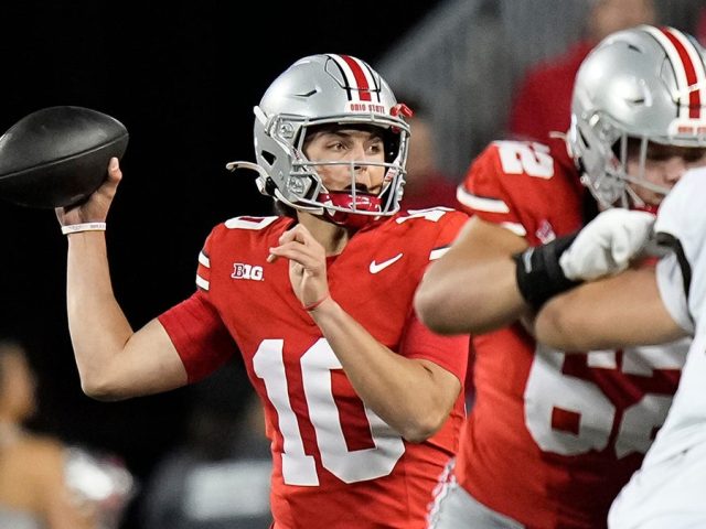 CFP committee explains keeping Indiana at No. 2 after close call vs Penn State in latest rankings