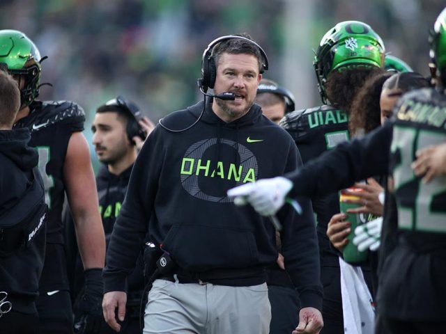 Oregon’s Dan Lanning makes Ducks’ case for College Football Playoff after big win over USC