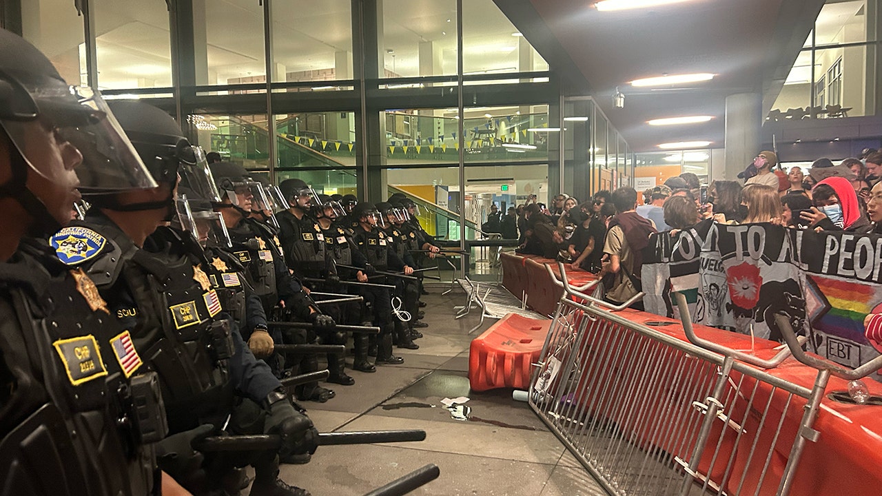 Antifa violence exposes UC Berkeley’s hypocrisy on free speech and tolerance  at george magazine