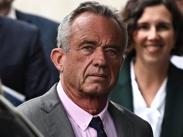 HHS gold standard study flips ‘gender affirming care’ on its head as Dems keep pushing trans issues at SCOTUS