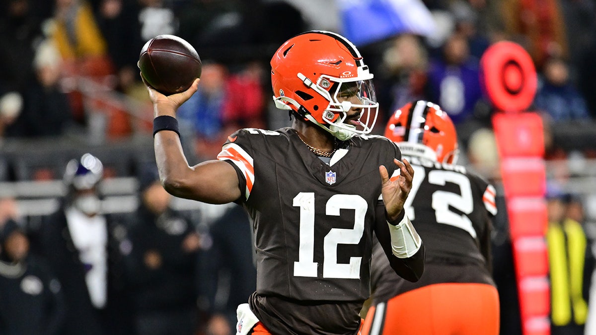 Shedeur Sanders reacts to being named Browns' starting quarterback: 'You cannot miss this moment'  at george magazine