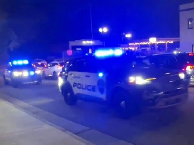 Shooting at North Carolina Christmas tree lighting leaves 4 people wounded