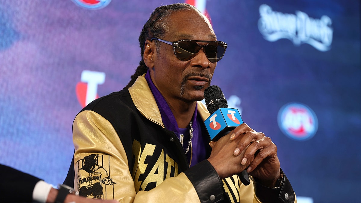 NBC scraps 'Snoop Dogg’s New Year’s Eve' special at george magazine