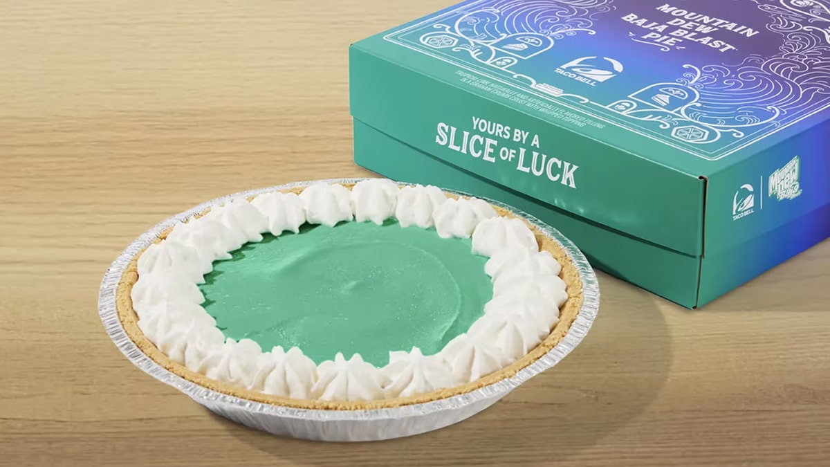 The latest fast-food oddity — a Mountain Dew pie from Taco Bell — sparks frenzy online  at george magazine