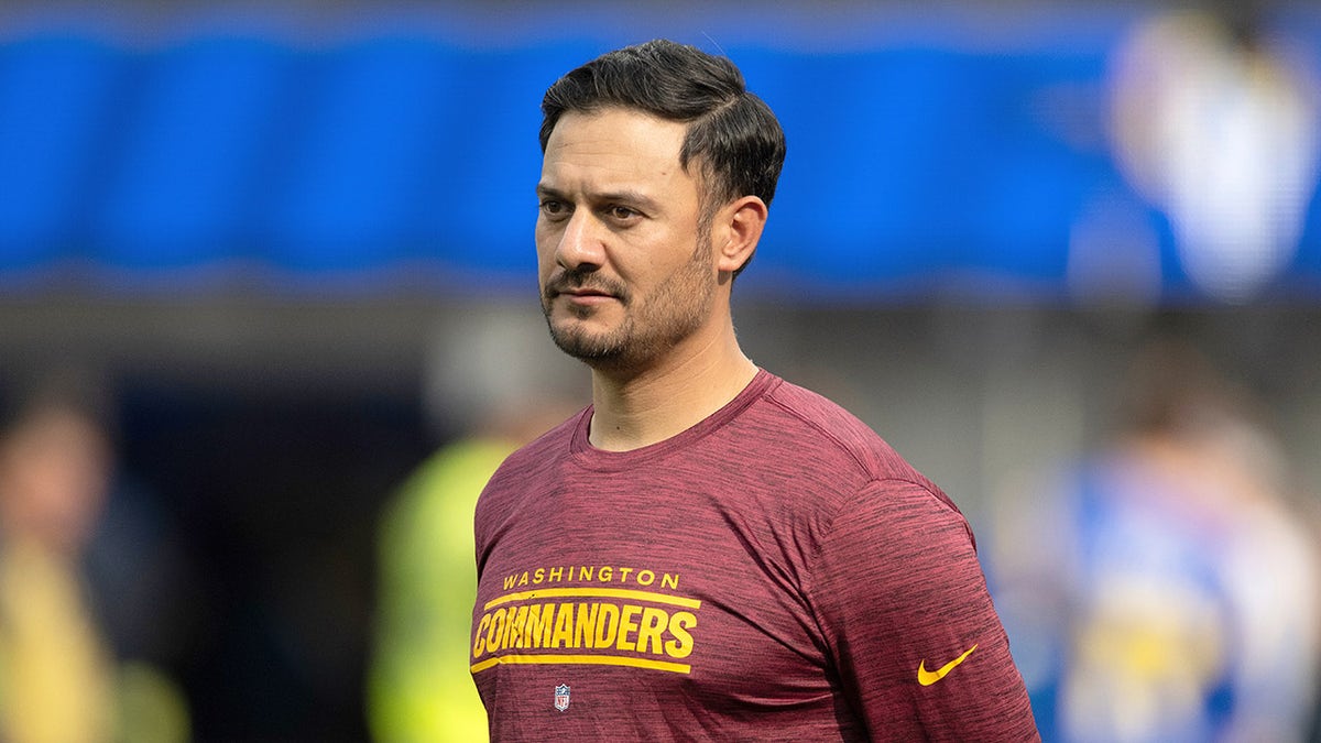 Stanford hires NFL assistant to be head coach  at george magazine