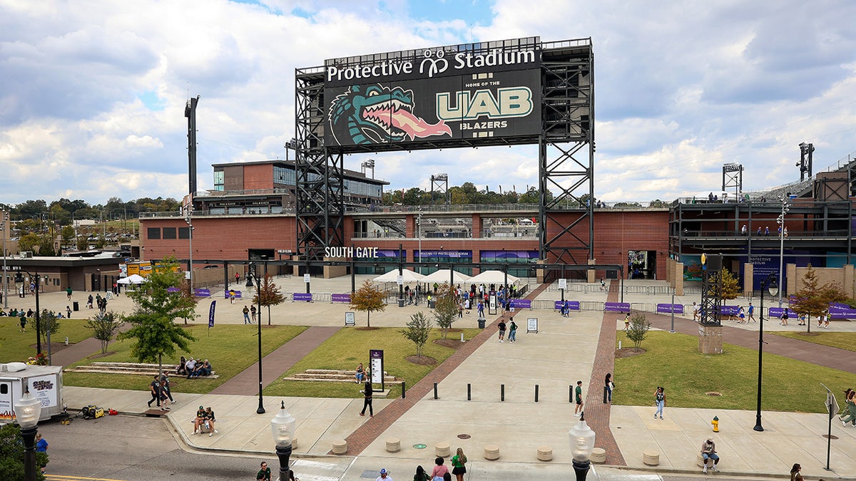 UAB football player allegedly stabs two teammates hours before scheduled game against South Florida  at george magazine
