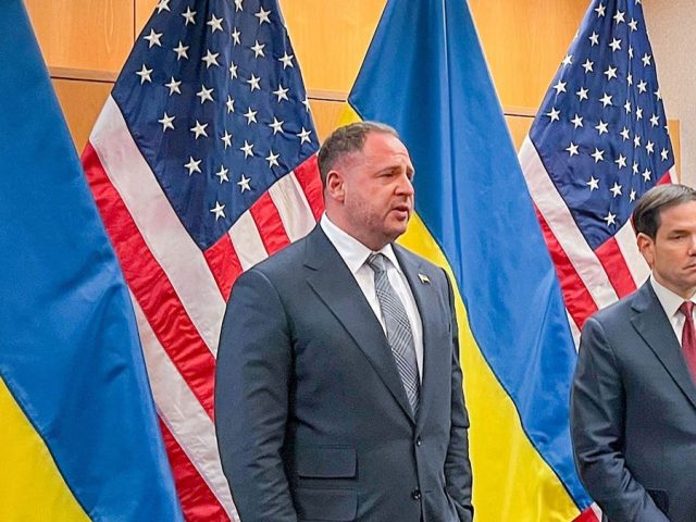 Some European leaders wary of US approach to Ukraine peace talks as UK, France plan new meeting