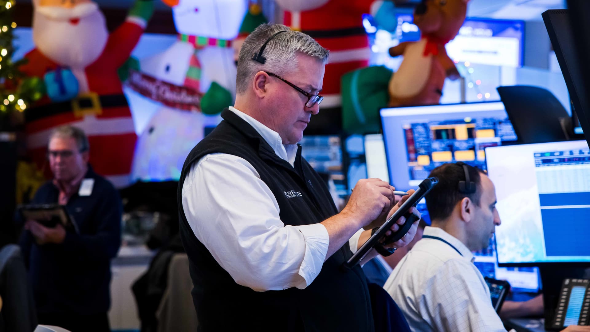 The Investing Club's top 10 things to watch in the stock market Friday  at george magazine