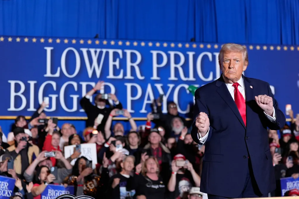 Trump rips Biden and Democrats over affordability in Pennsylvania: ‘Like Bonnie and Clyde preaching public safety’  at george magazine