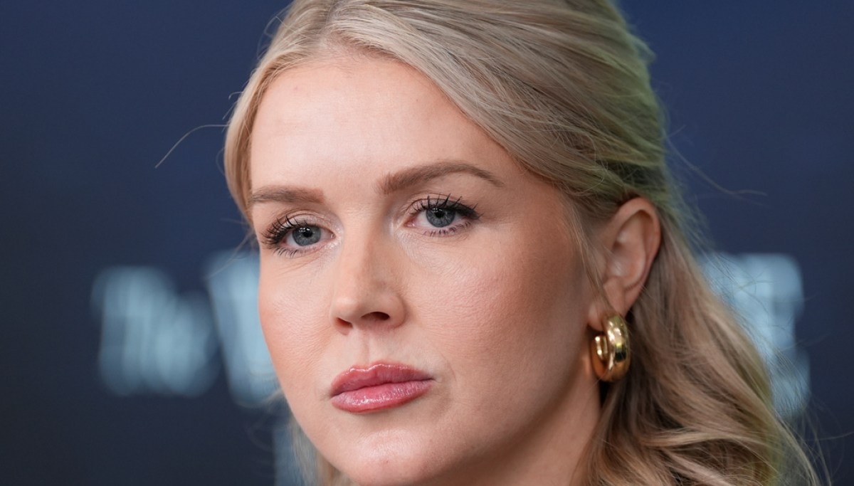 White House flashes frustration over disconnect on handling of economy at george magazine