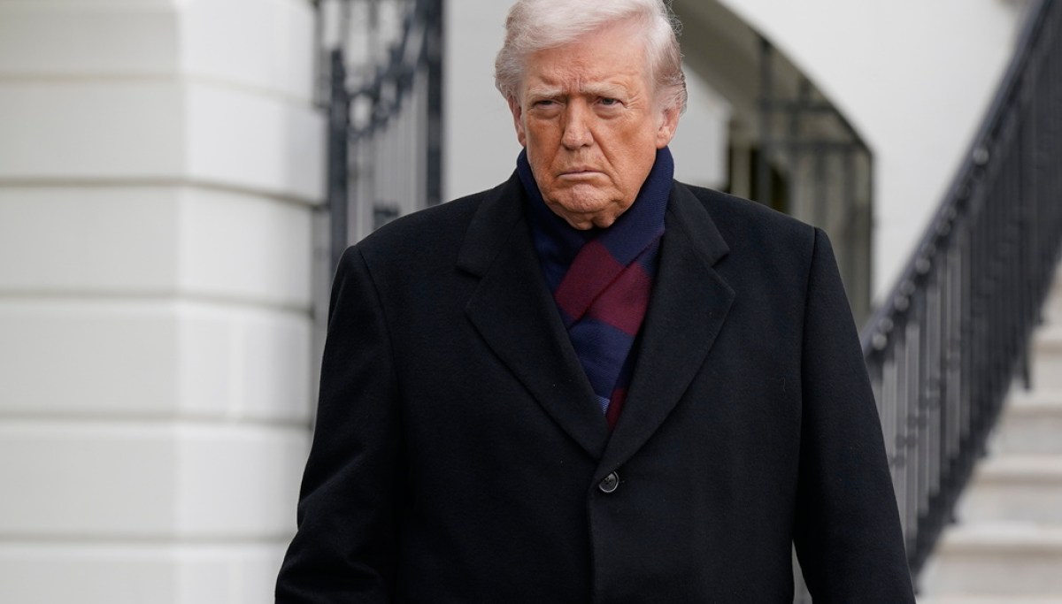 Trump promises ‘serious retaliation’ after ISIS kills three Americans including two soldiers in Syria at george magazine