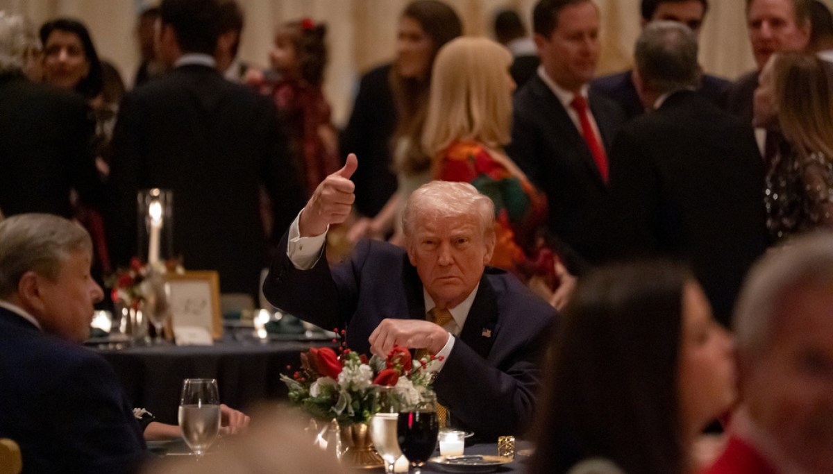 Trump sends special ‘Merry Christmas’ message to ‘Radical Left Scum’ at george magazine