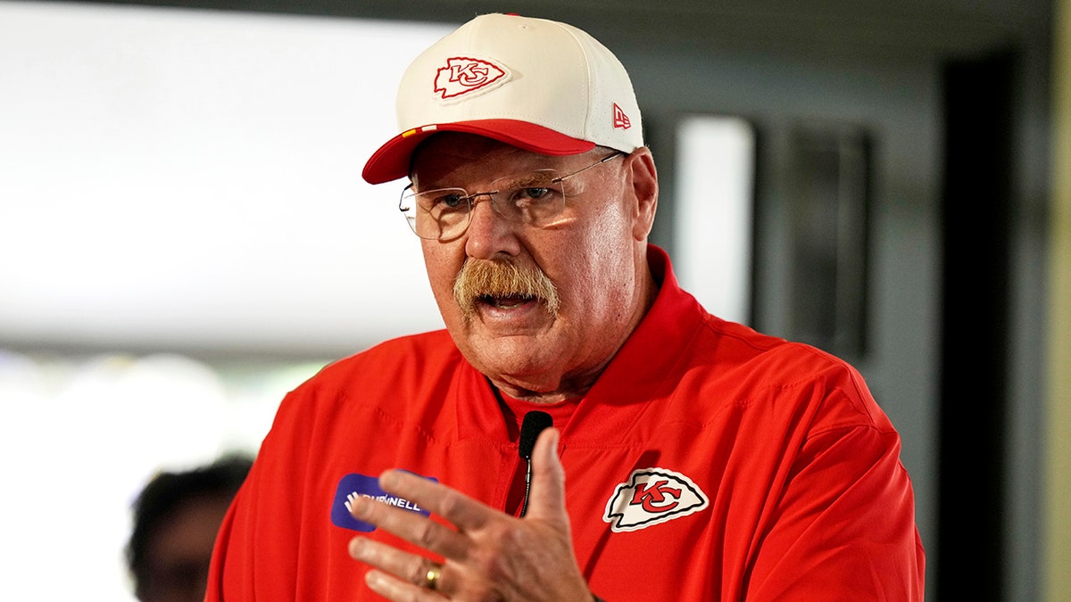 Andy Reid signals return in 2026 as Chiefs navigate Patrick Mahomes' injury, Travis Kelce's future: report at george magazine
