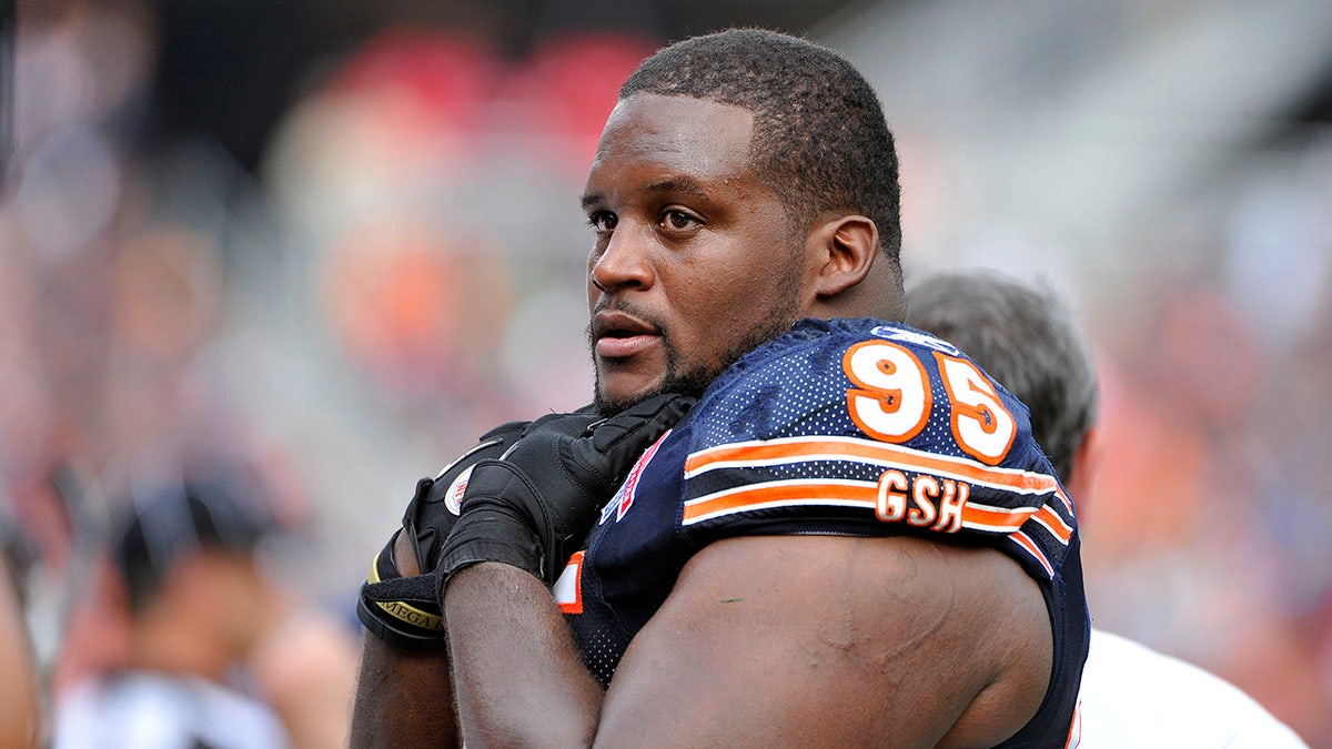 Former NFL player condemns Eagles fans for vandalizing coach's home after loss at george magazine