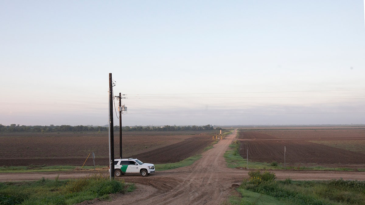 Shooting reported after US Border Patrol agents involved in 'struggle' near Texas riverbank: sheriff's office at george magazine