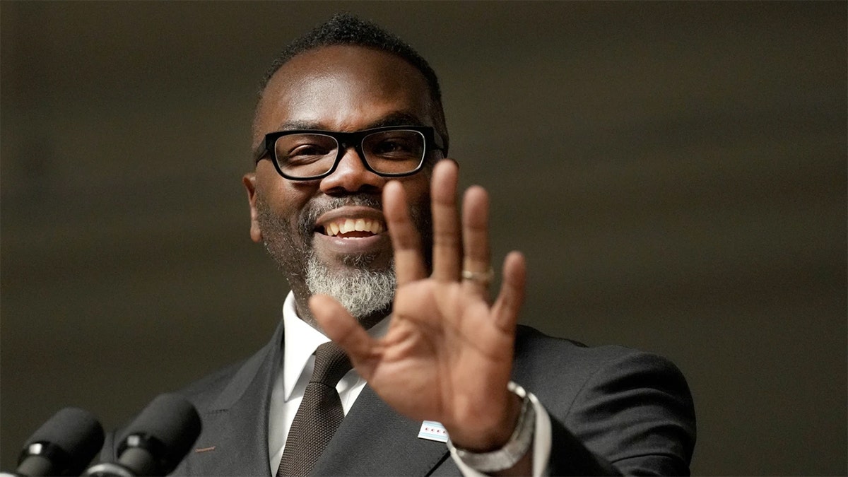 Chicago Mayor Brandon Johnson endorses 'Abolish ICE' for name of new snowplow at george magazine