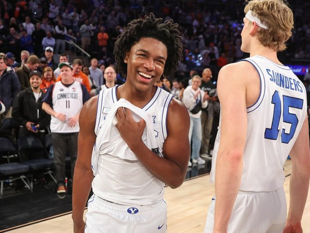BYU’s electric buzzer-beater seals 22-point comeback victory over Clemson