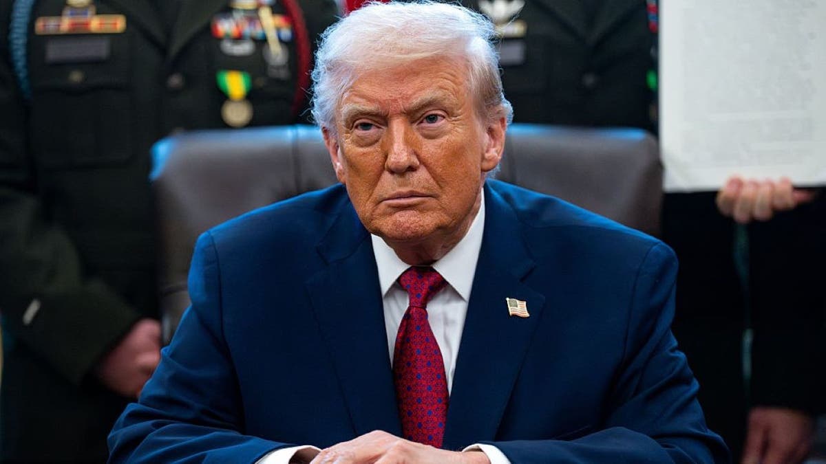 Trump to tout accomplishments in tonight's primetime address and more top headlines at george magazine