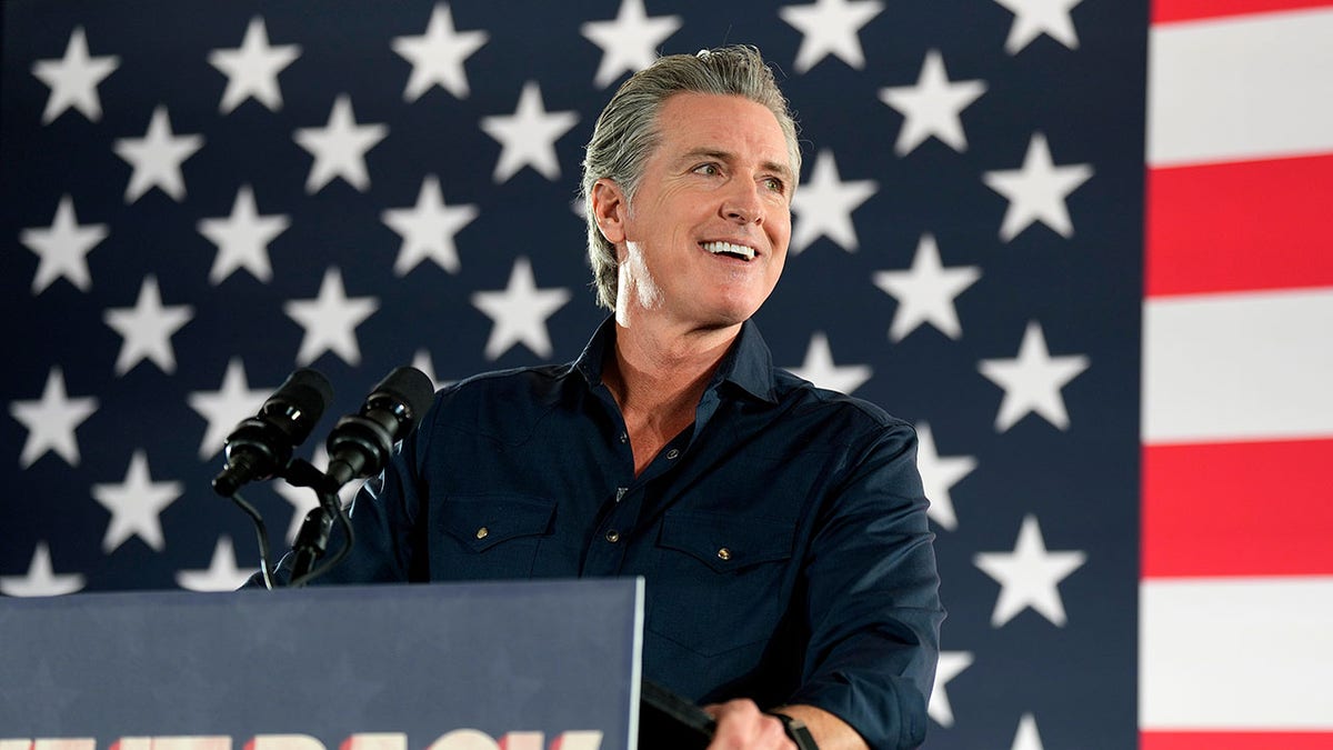 Gavin Newsom winning early enthusiasm from liberal Hollywood donors ahead of 2028: report  at george magazine