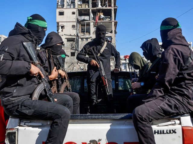 Gaza militia leader forms rival force against Hamas, warns terrorists are regrouping amid ceasefire