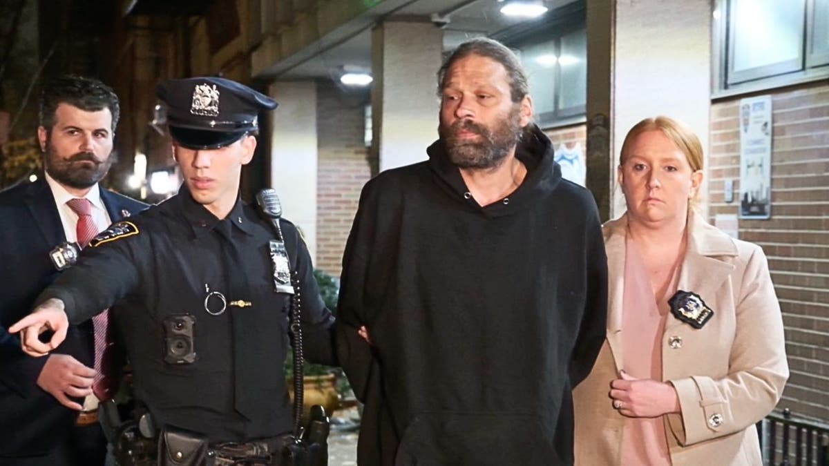 Man charged with attacking NYU student has 16 prior arrests  at george magazine