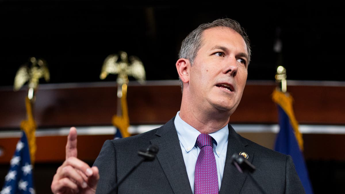 Democrats reveal whether Walz should testify and be held accountable for massive fraud under his watch at george magazine