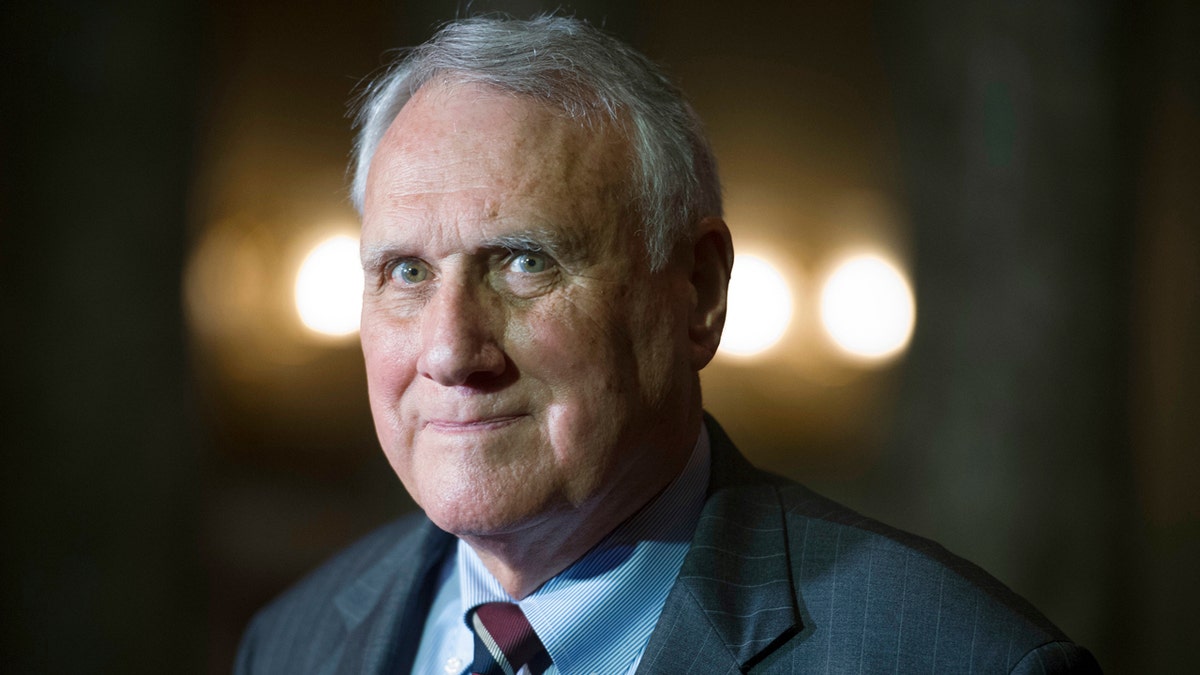 Former GOP Sen. Jon Kyl announces dementia diagnosis, steps away from public life at george magazine