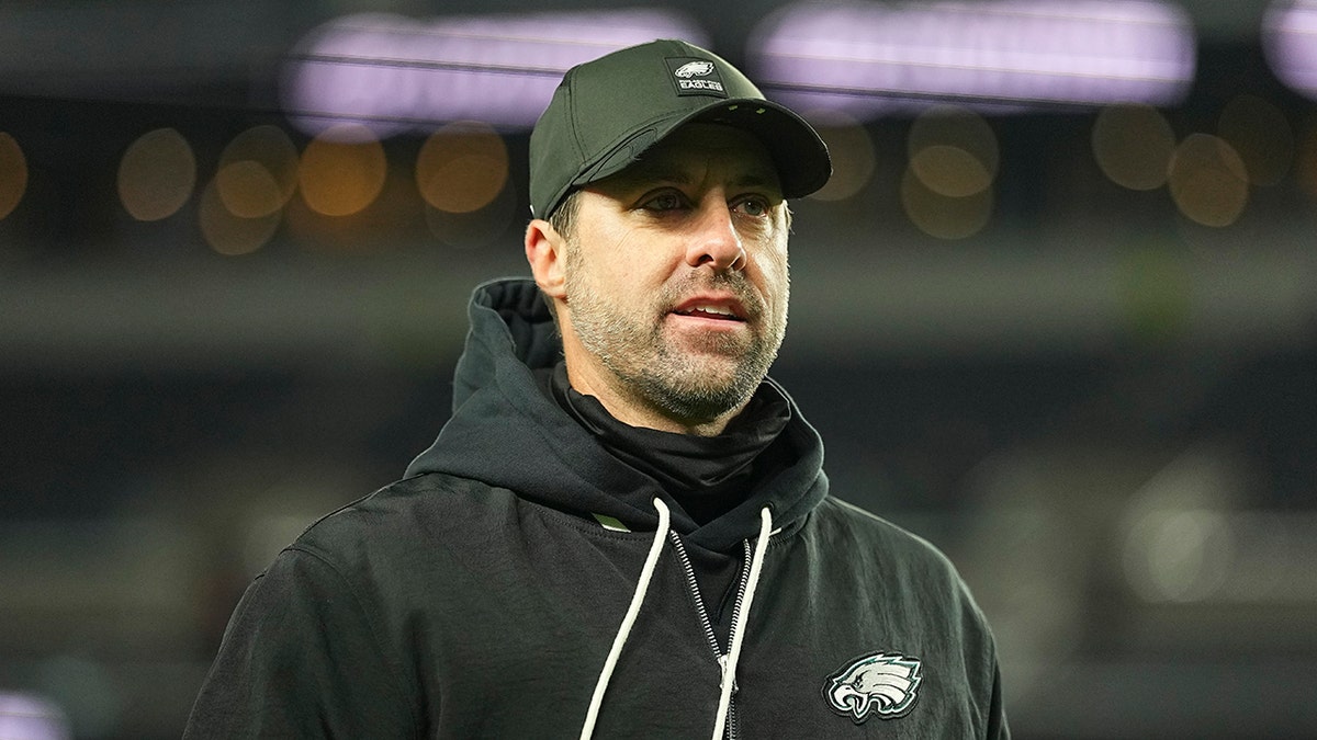 Eagles legend threatens to leave franchise's Hall of Fame if offensive coordinator Kevin Patullo returns at george magazine
