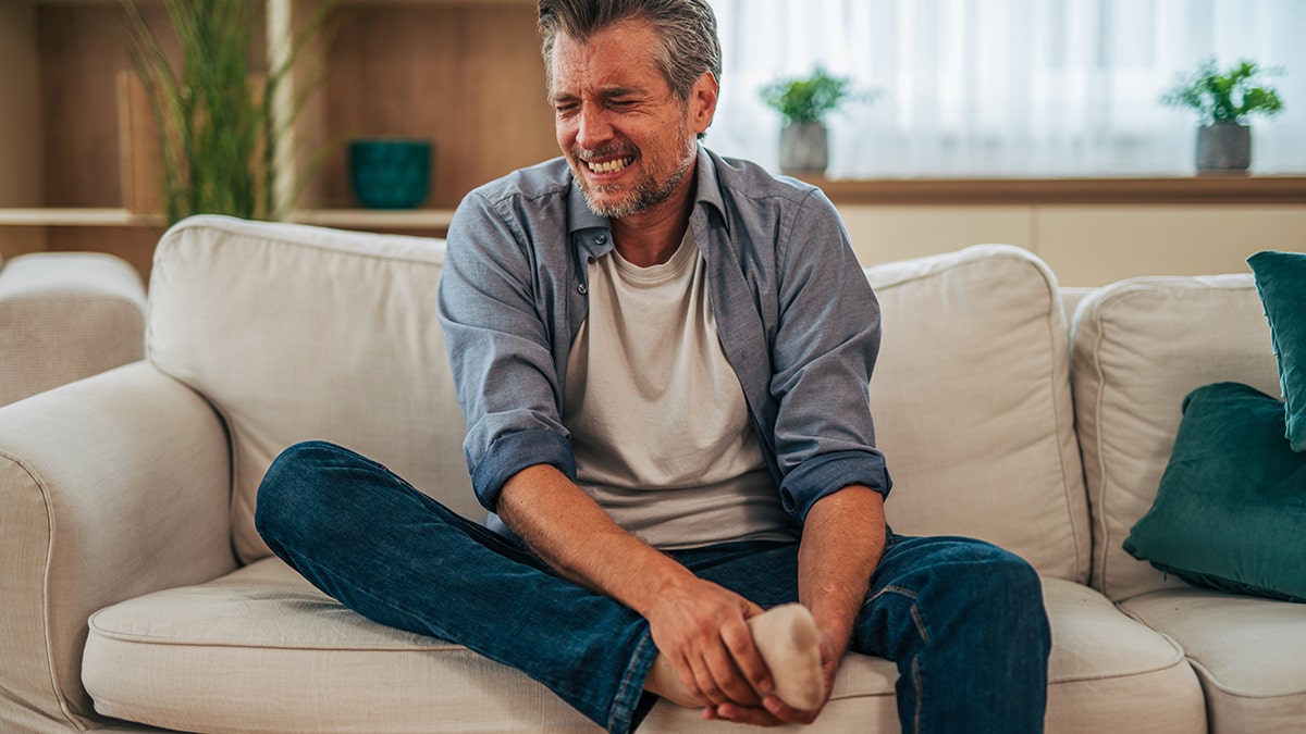 Aging-related joint disorder increasingly affects people under 40, study finds at george magazine