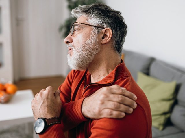 Psychiatrist reveals how simple mindset shifts can significantly reduce chronic pain