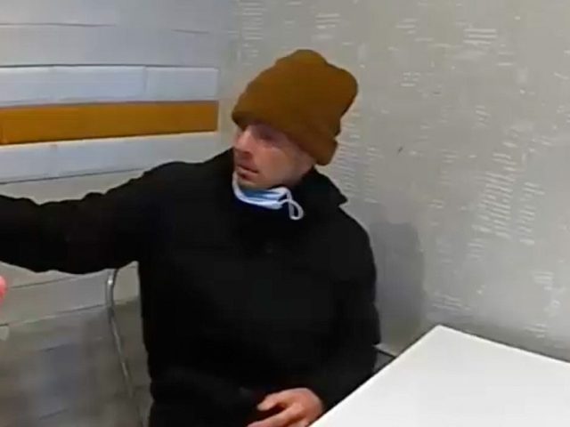 Luigi Mangione raised ‘red flags’ in McDonald’s confrontation with police, body language expert says