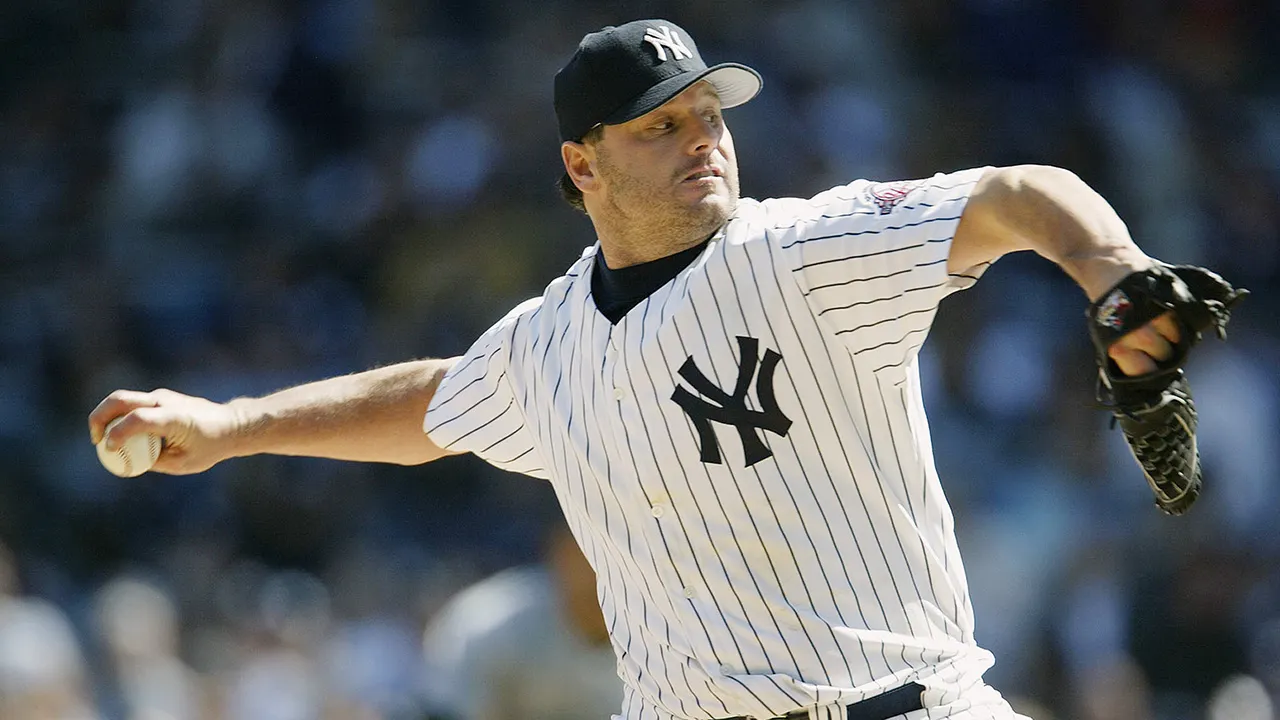 Roger Clemens, Barry Bonds miss out on latest chance to enter Baseball Hall of Fame at george magazine